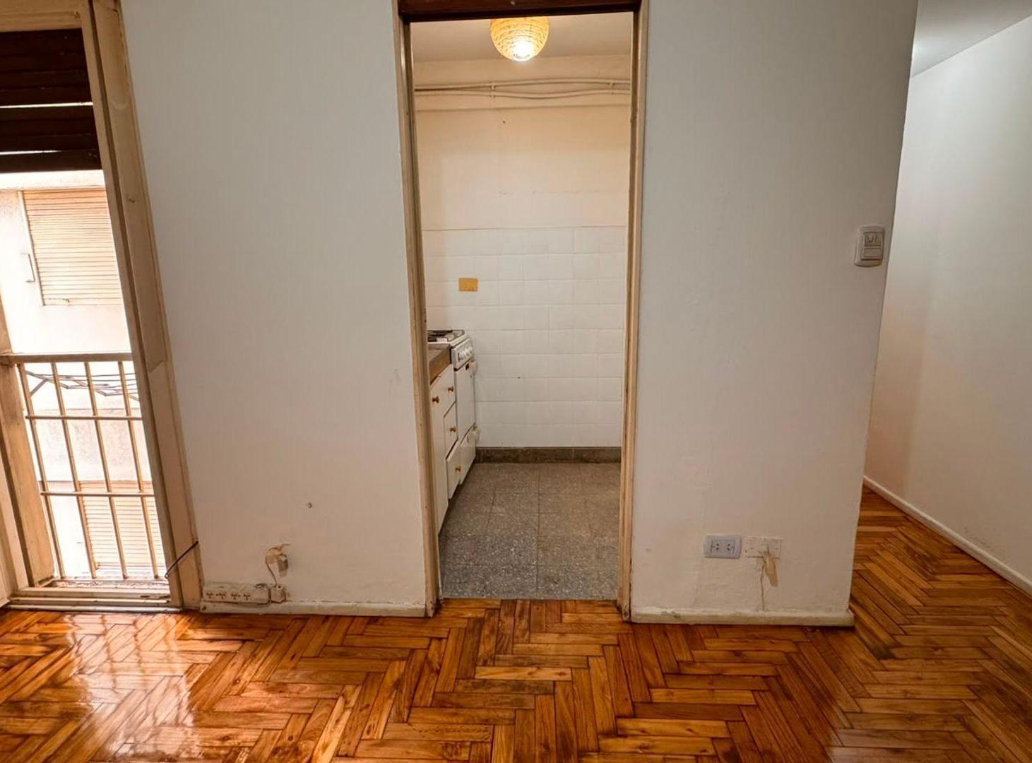 Foto de Venta Depto. 2 amb ideal inversor. Zona Almagro, imagen 5