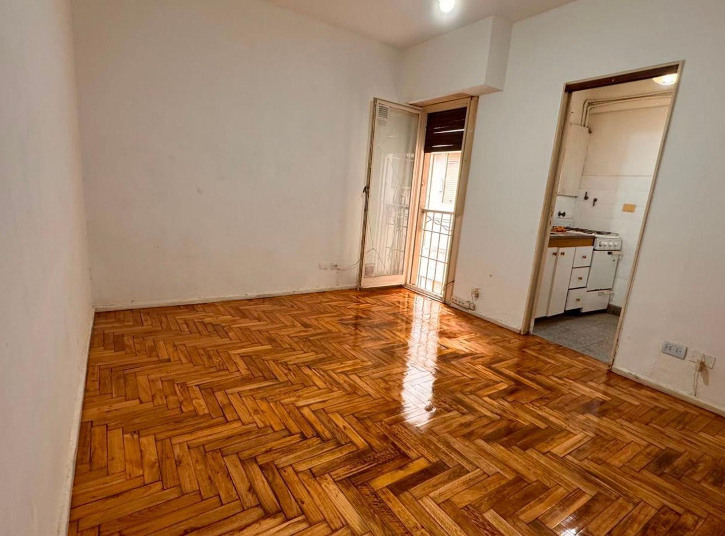Foto de Venta Depto. 2 amb ideal inversor. Zona Almagro, imagen 1