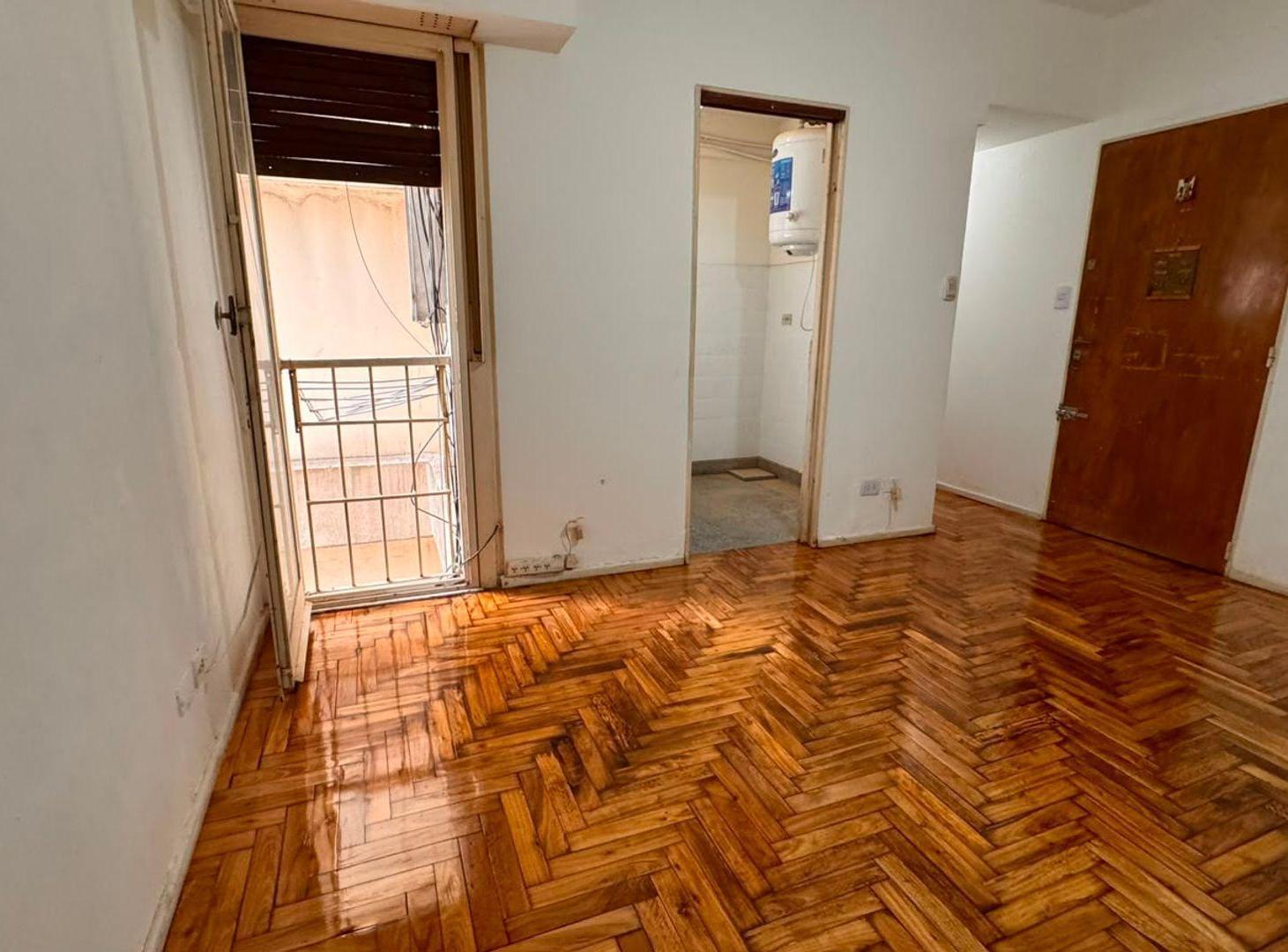 Foto de Venta Depto. 2 amb ideal inversor. Zona Almagro, imagen 3