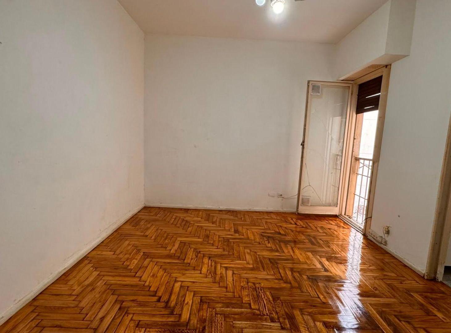 Foto de Venta Depto. 2 amb ideal inversor. Zona Almagro, imagen 2