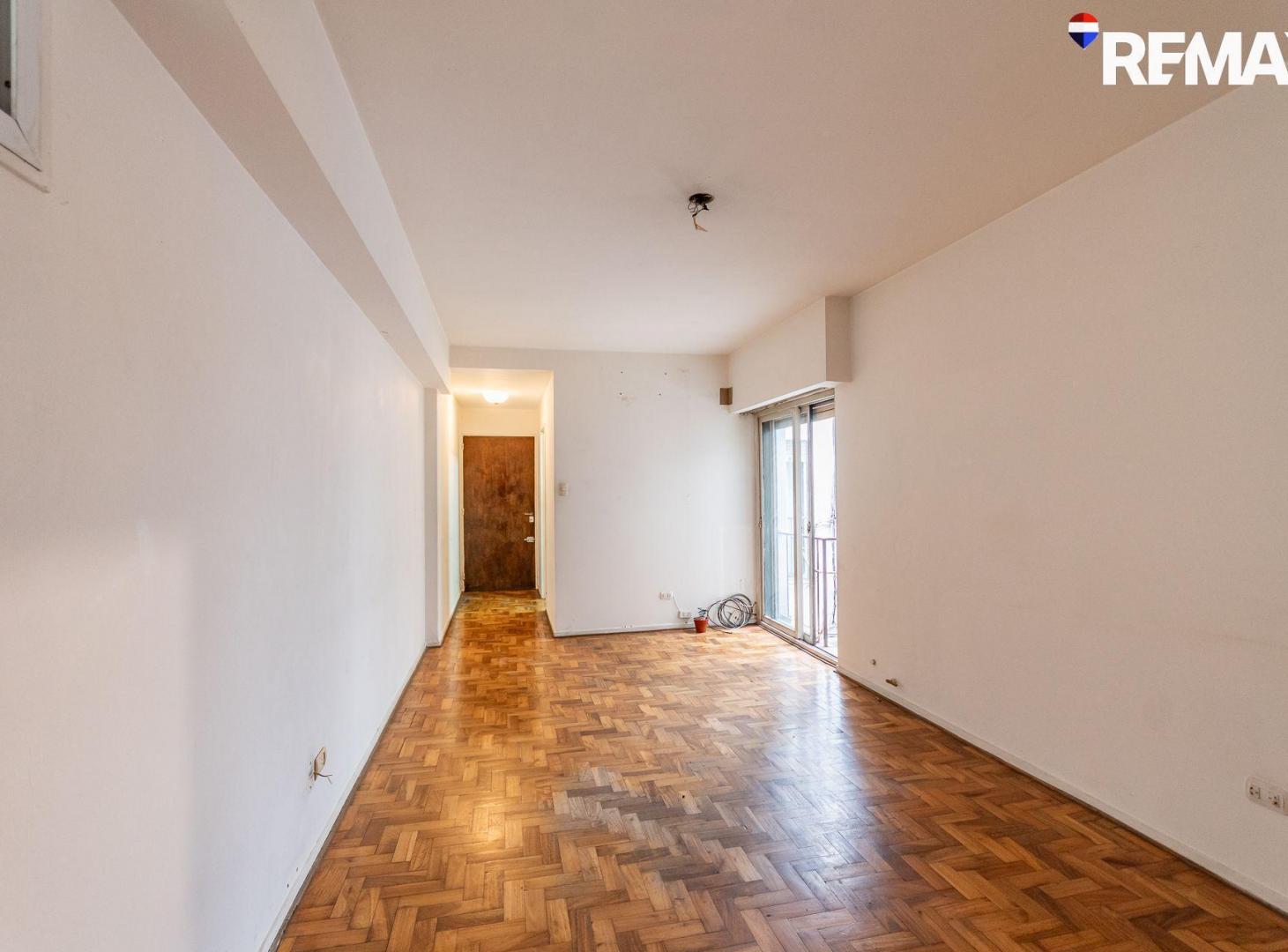 Foto de DPTO 3 AMBIENTES EN VENTA EN RECOLETA CON BALCON, imagen 2