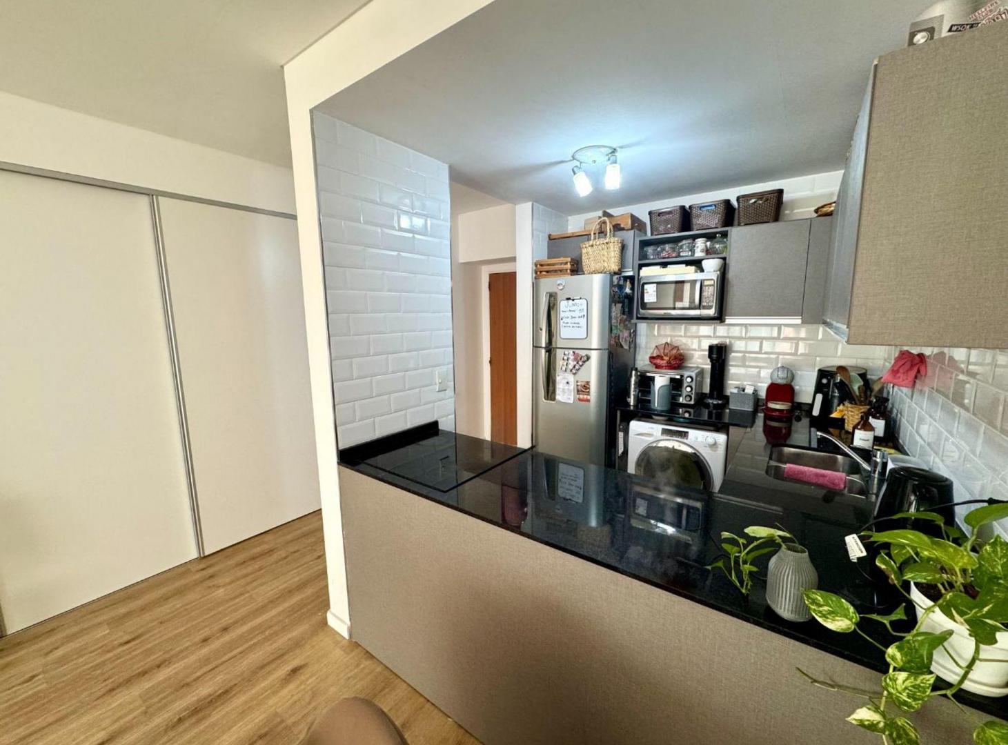 Foto de DEPTO EN VENTA 3 AMBIENTES C/ COCHERA EN CABALLITO, imagen 4