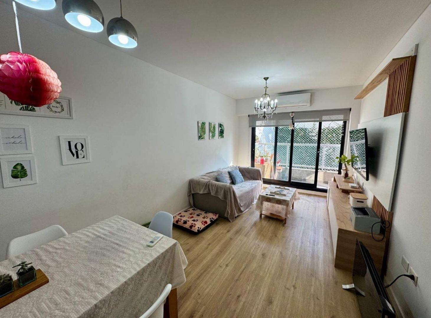 Foto de DEPTO EN VENTA 3 AMBIENTES C/ COCHERA EN CABALLITO, imagen 2