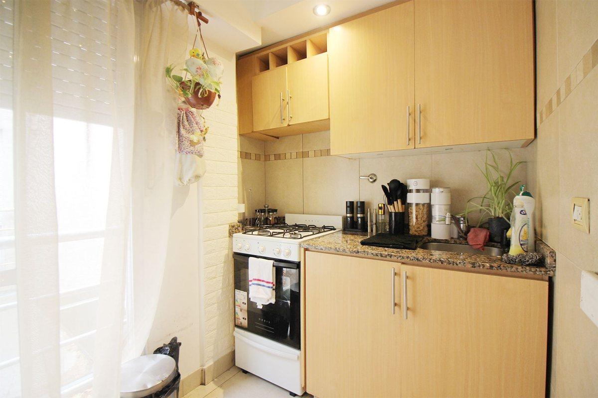 Foto de VENTA PH 2 AMB CON TERRAZA Y BALCON VILLA URQUIZA, imagen 4