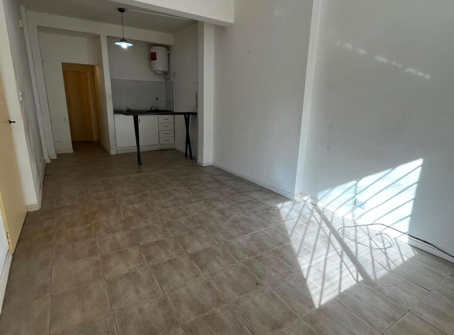 Foto de Alquiler monoambiente con baulera, imagen 2