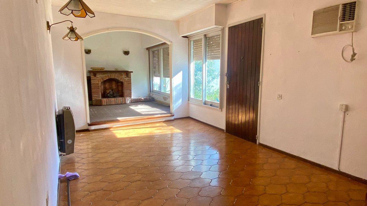 Foto de Venta en bloque, casa, 5 amb, Jardín. Palomar., imagen 2