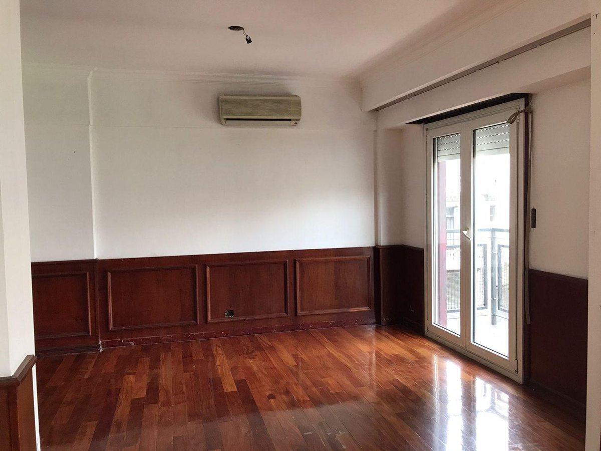 Foto de Piso de 674m2: terraza propia 3 cocheras, imagen 2