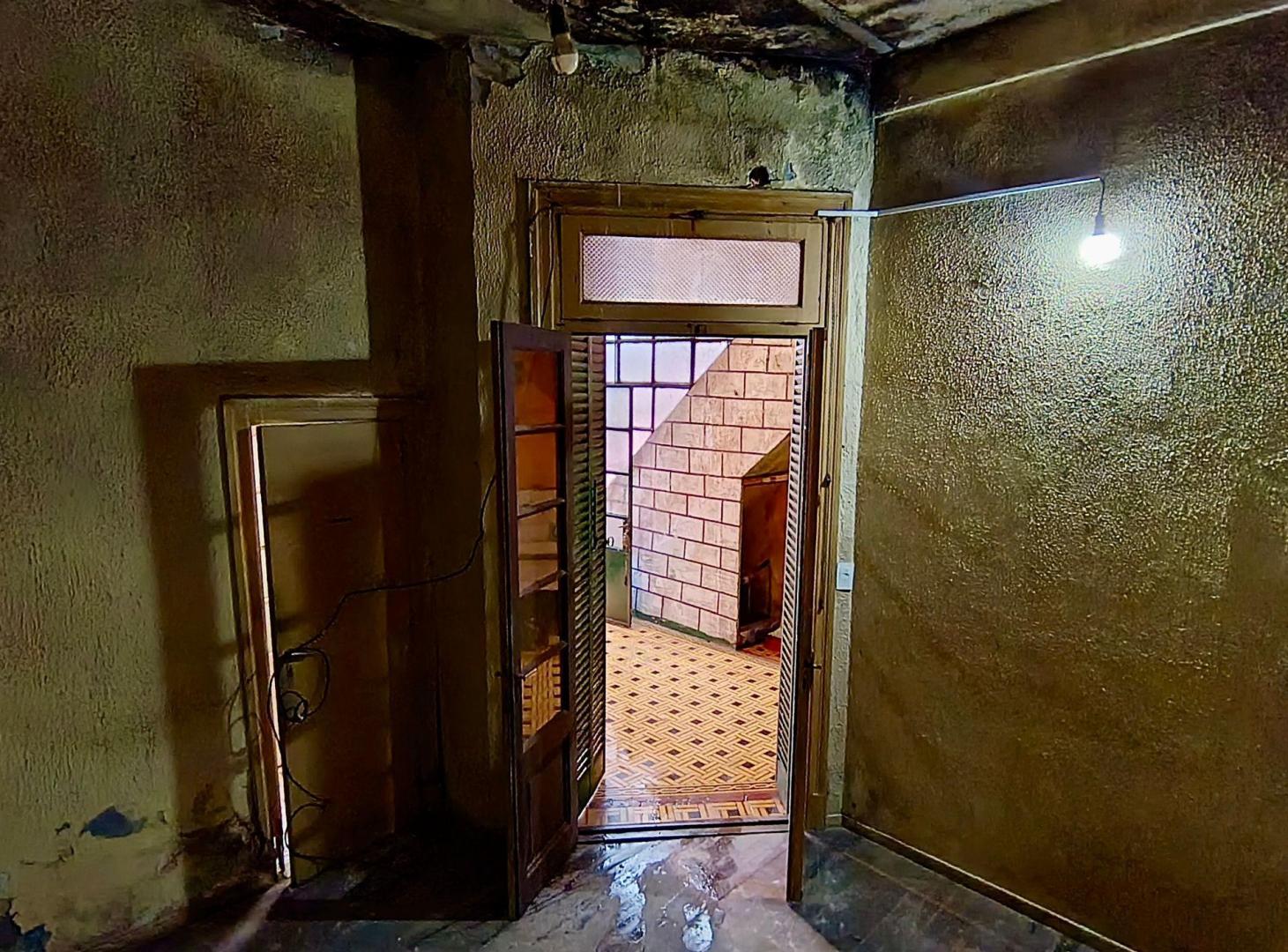 Foto de PH EN VENTA CHACARITA. A RECICLAR. OPORTUNIDAD, imagen 2