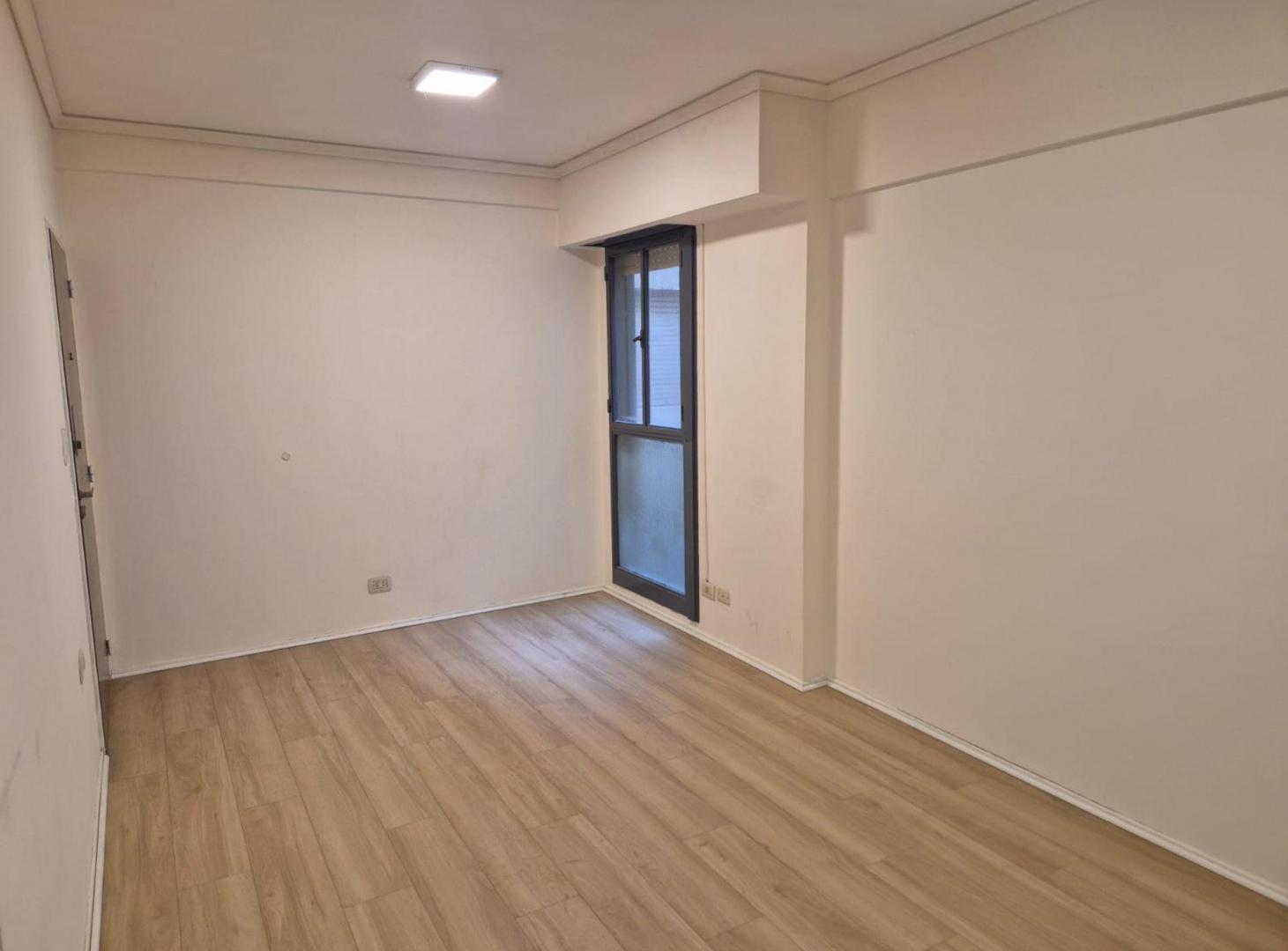 Foto de ALQUILER DEPARTAMENTO 2 AMB RECOLETA APTO PROF, imagen 2