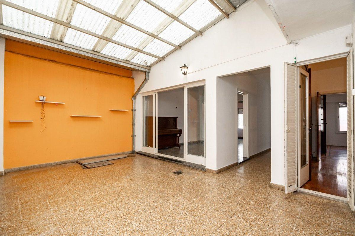 Foto de Casa en venta Montecastro 4 ambientes, imagen 1