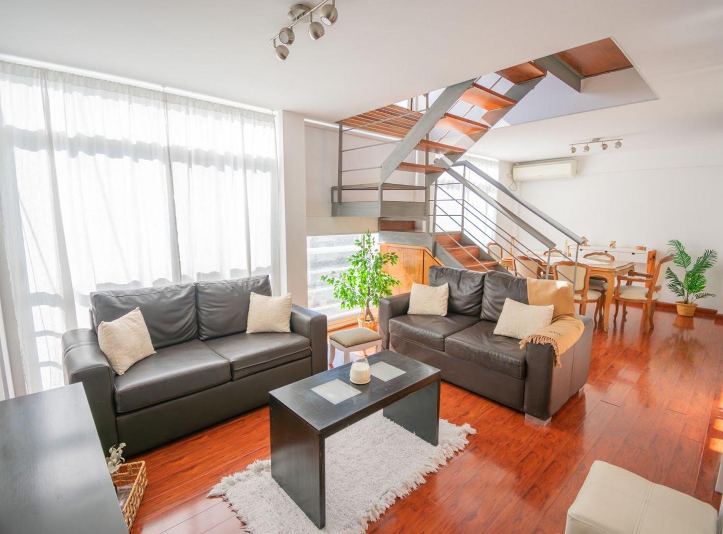 Foto de Venta Triplex 5 Amb/Terraza y Parrilla privada, imagen 3