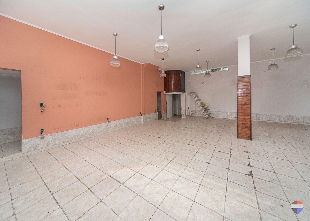 Foto de Alquiler Local comercial en esquina en J L suarez, imagen 5