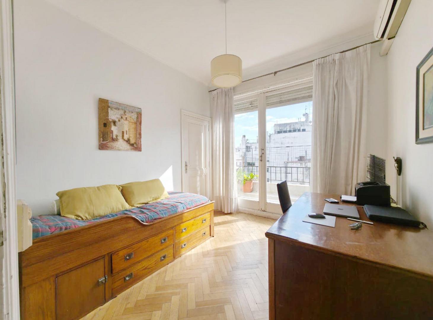 Foto de Dpto 4 amb en venta en Recoleta c/balcón terraza, imagen 3