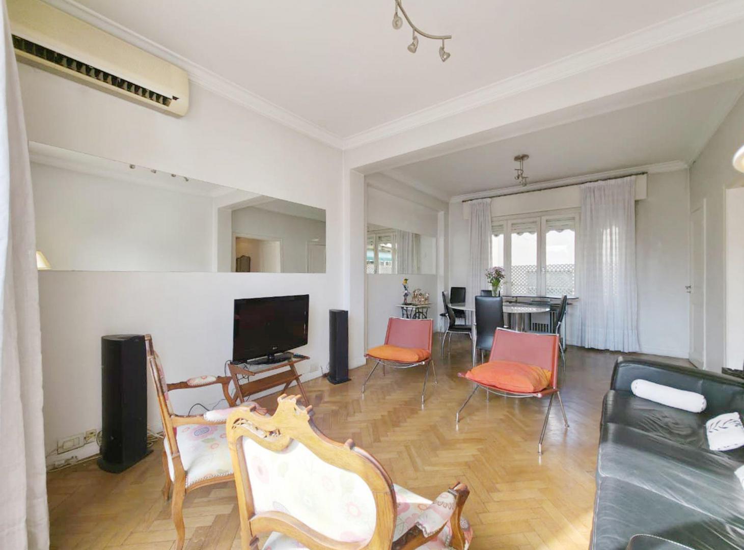 Foto de Dpto 4 amb en venta en Recoleta c/balcón terraza, imagen 2