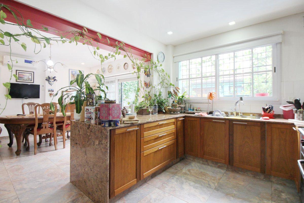 Foto de CASA 4 AMBIENTES EN VILLA SARMIENTO CON PILETA, imagen 3