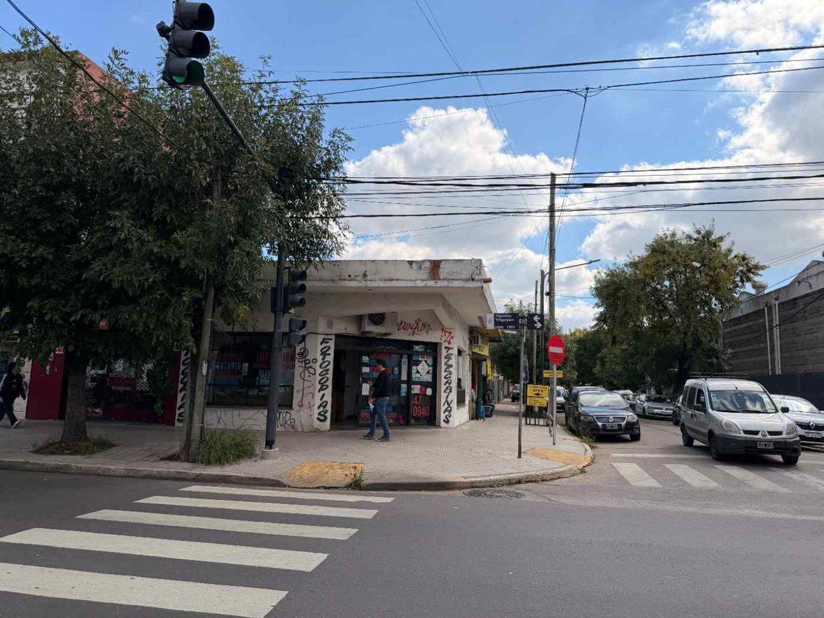 Foto de Venta local en esquina Martinez, imagen 3