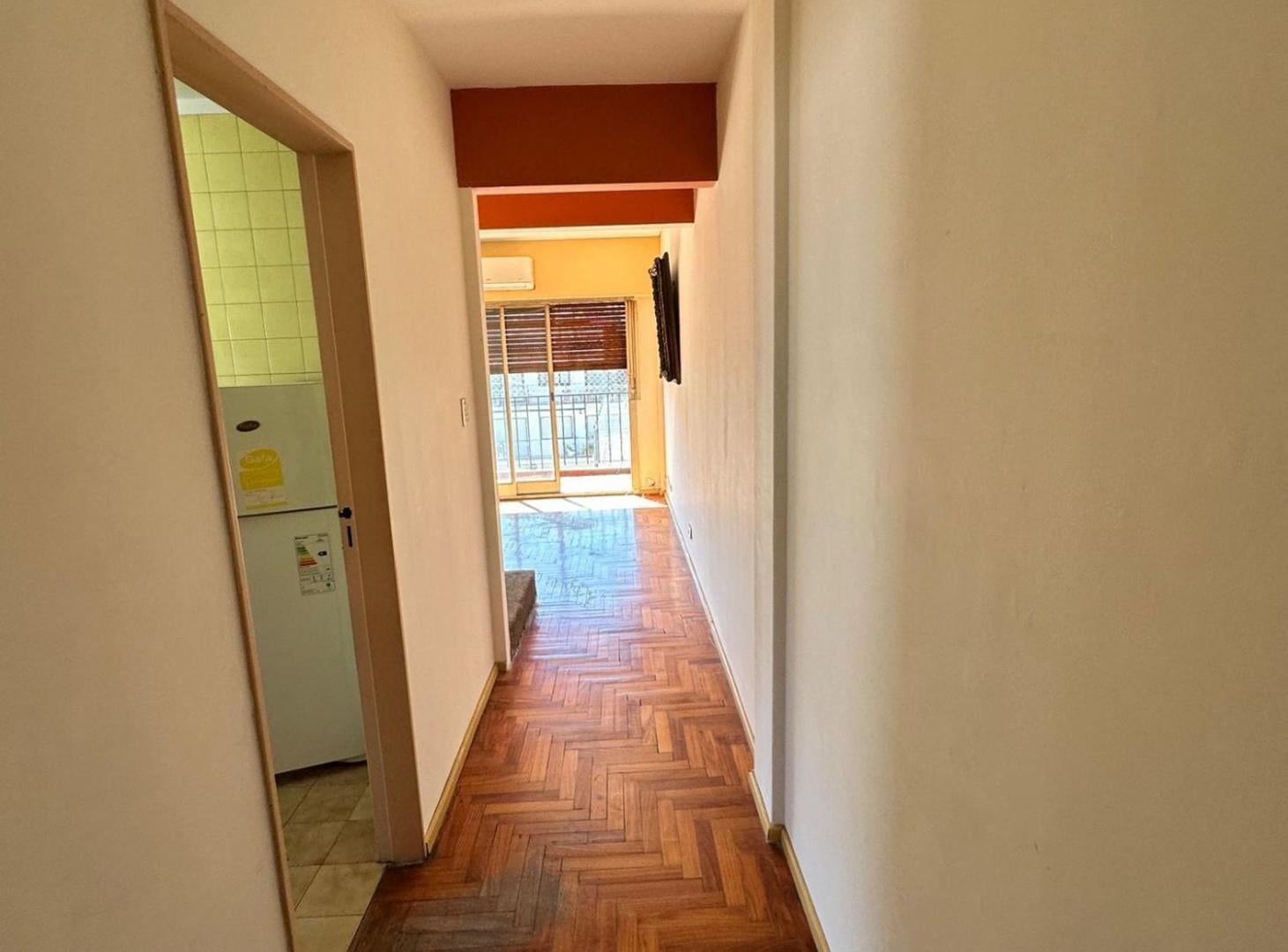Foto de VENTA DUPLEX 3 AMB TERRAZA BELGRANO A REFACCIONAR, imagen 3