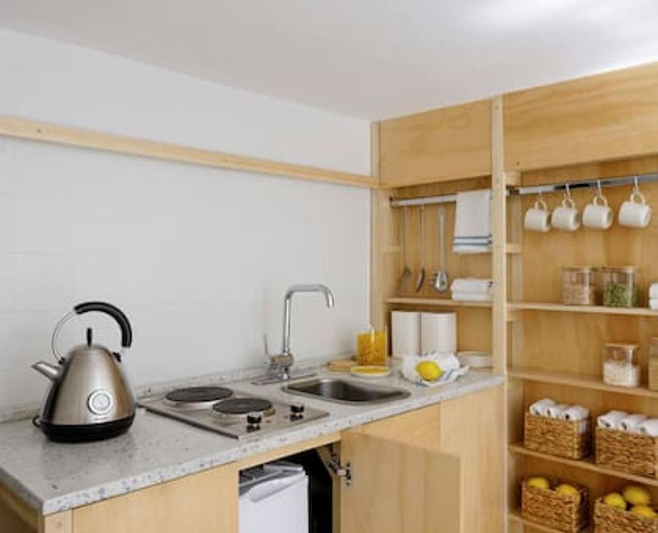 Foto de DUPLEX 2 AMB VENTA RETIRO REMODELADO, imagen 2