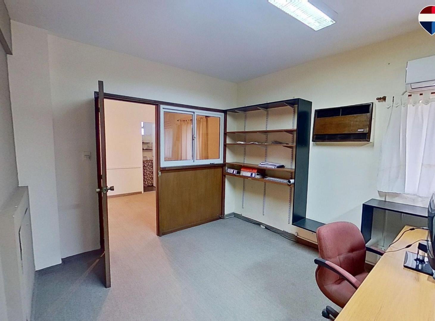 Foto de Oficina en excelente estado en venta. Oportunidad, imagen 2