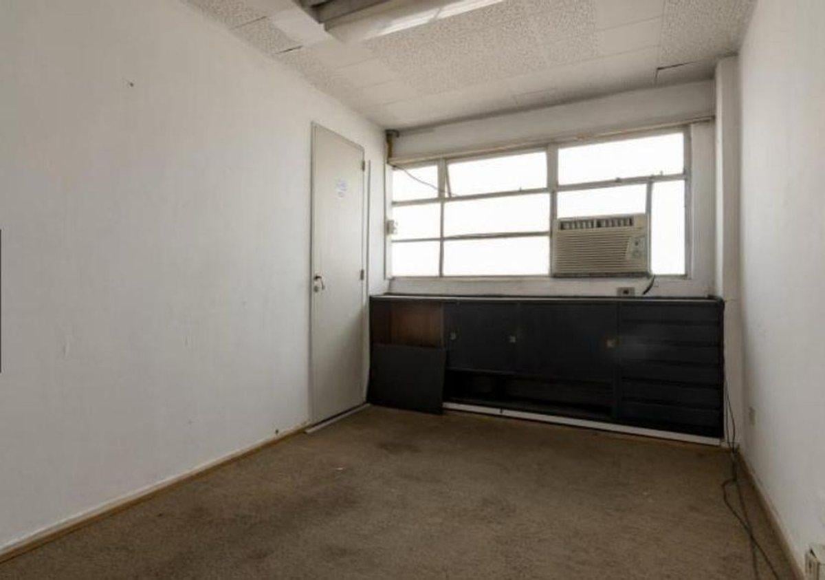 Foto de VENTA OFICINA MONSERRAT A RECICLAR PISO ALTO, imagen 5