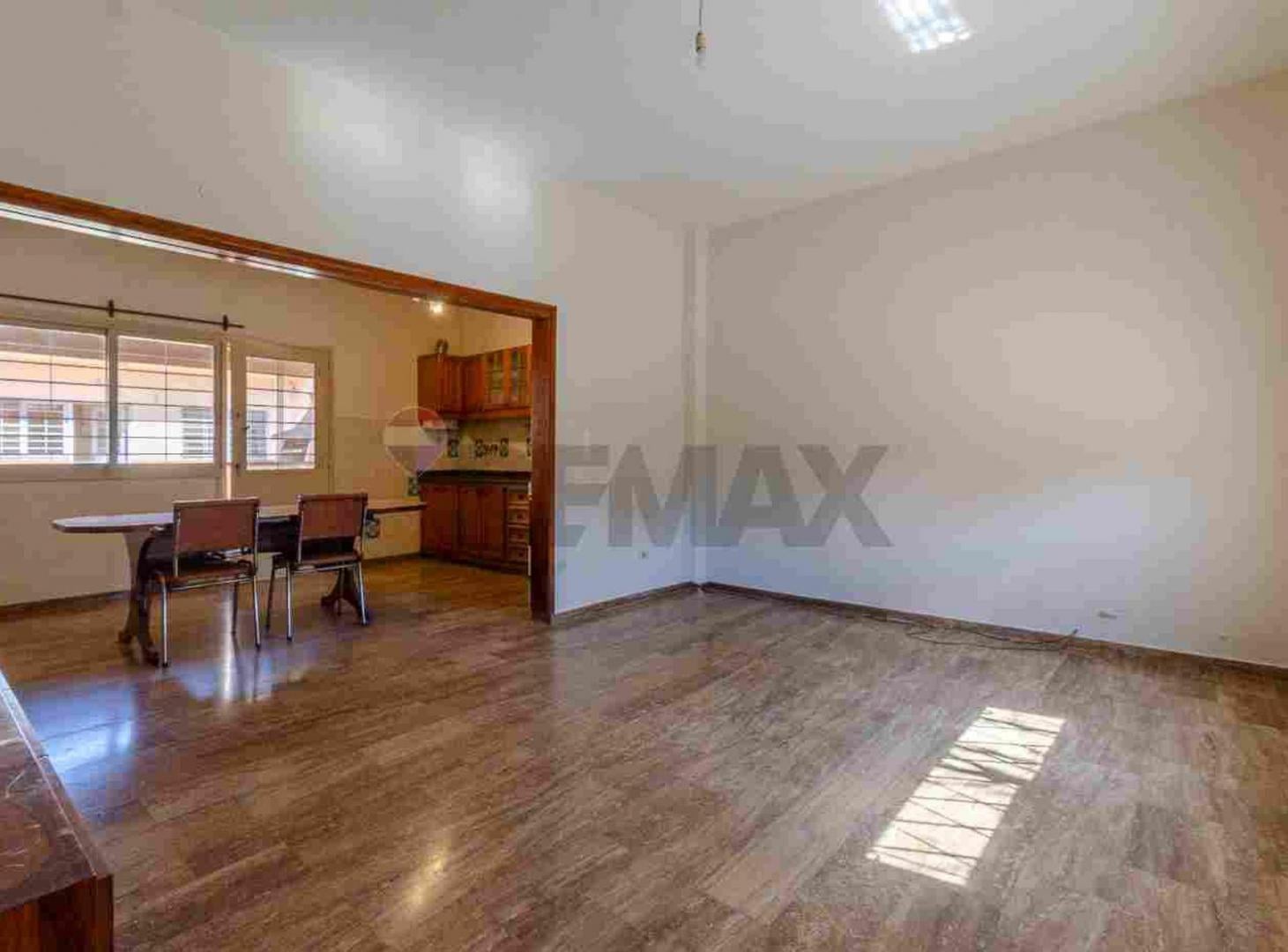 Foto de Venta casa multifamiliar patio terraza La Tablada, imagen 1