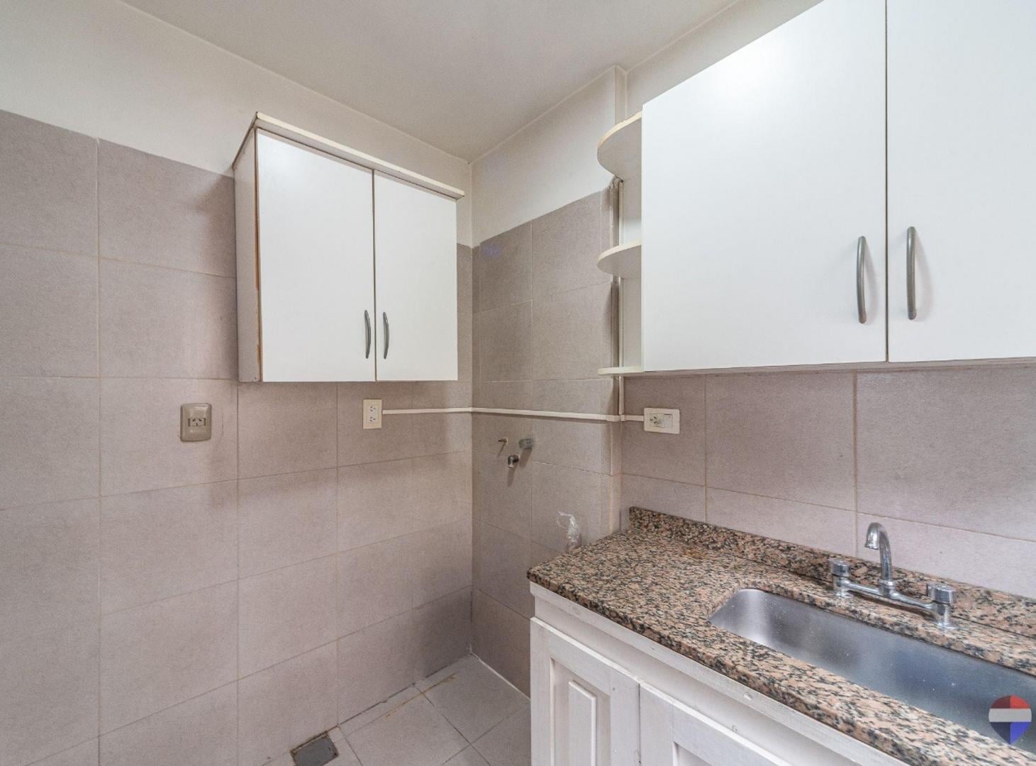 Foto de VENTA DEPARTAMENTO PATIO TERRAZA BARRIO CHINO, imagen 4