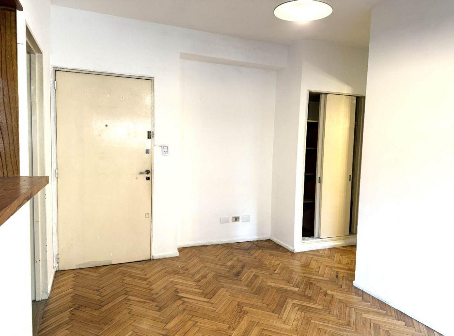 Foto de VENTA DPTO. 2 AMBIENTES BALVANERA CABA, imagen 2