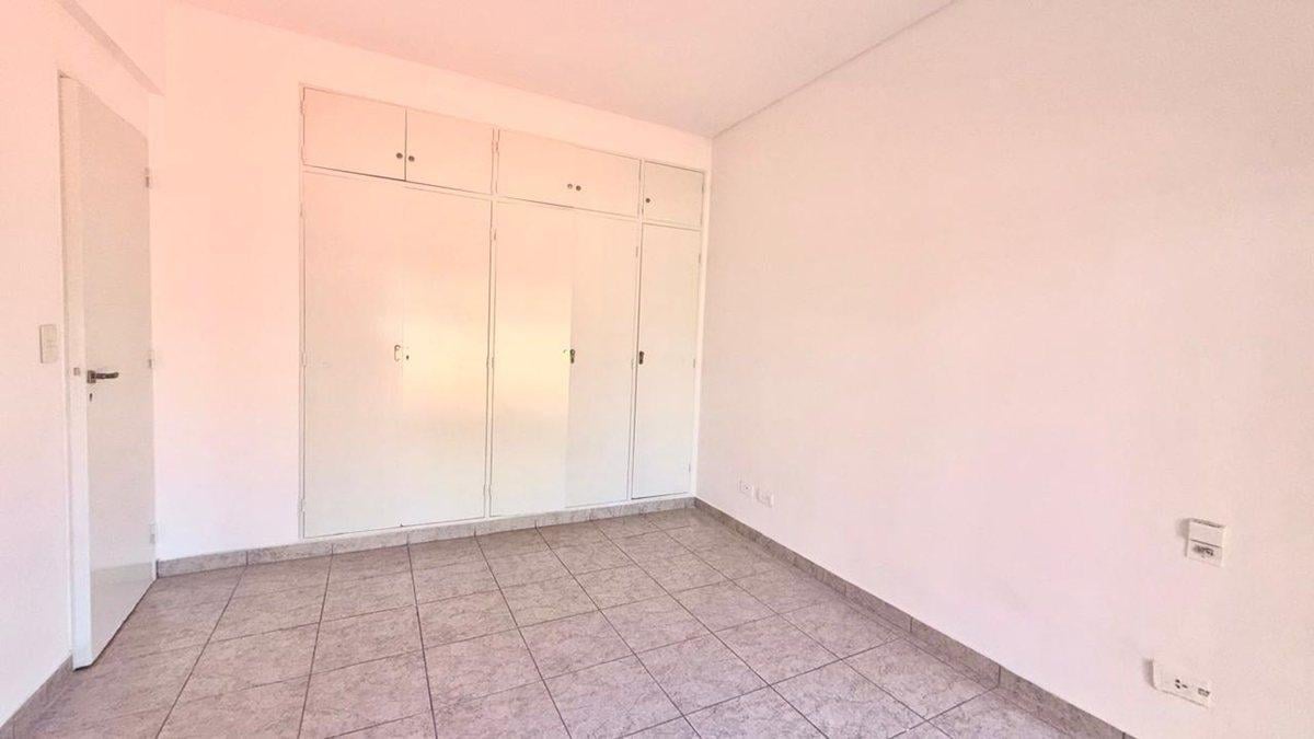 Foto de VENTA DEPTO 3 AMB COCHERA FIJA DESC AVELLANEDA, imagen 4