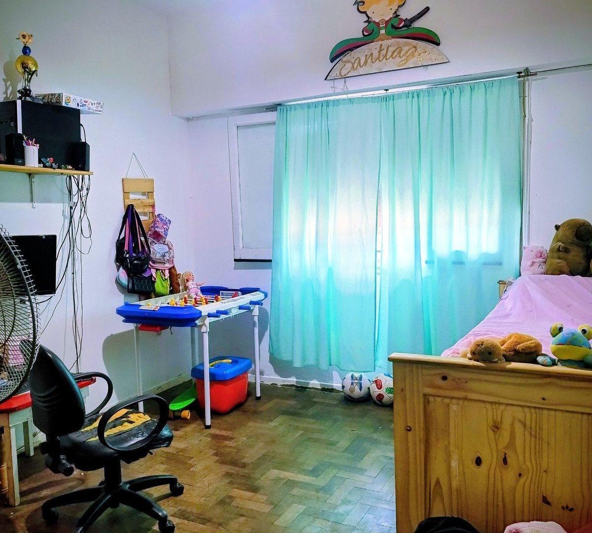 Foto de Venta en block, locales, galpón, garaje y vivienda, imagen 5