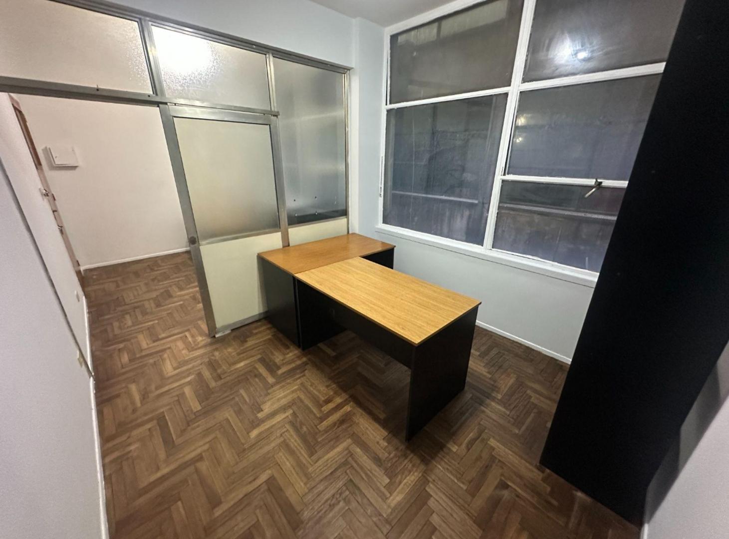 Foto de ALQUILER DE OFICINA DIVISBLE EN MICROCENTRO, imagen 5