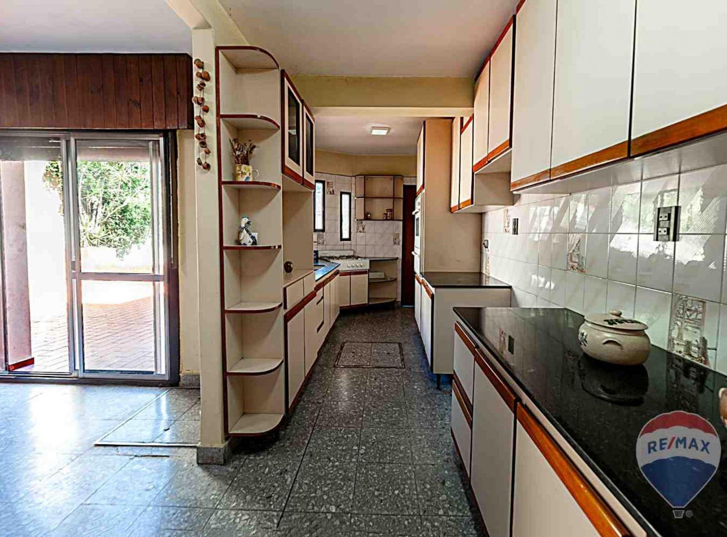 Foto de CASA 5 AMBIENTES EN VENTA CASTELAR JARDIN COCHERA, imagen 5