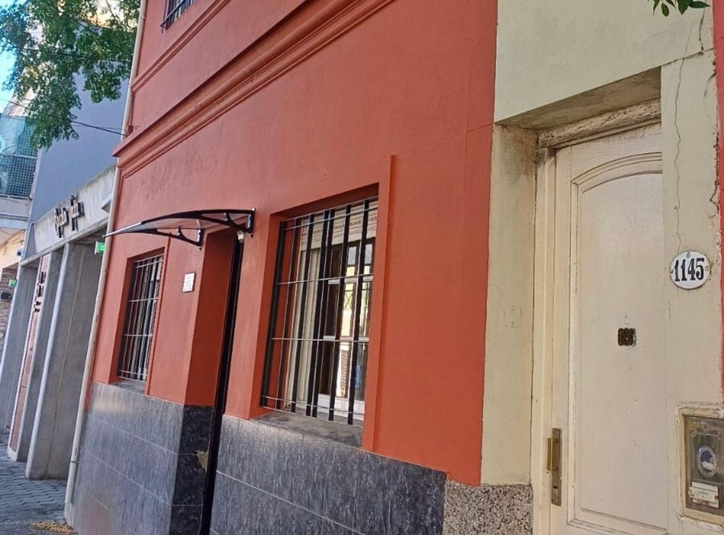 Foto de PH 4 ambientes en venta en Saenz Peña, imagen 1