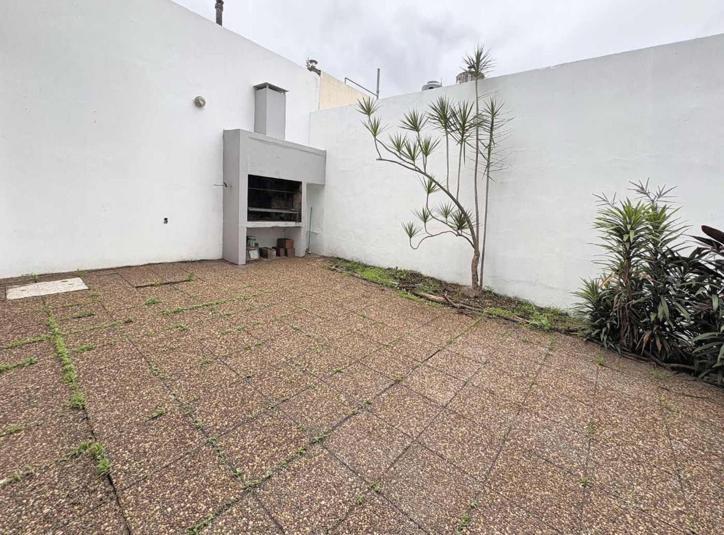 Foto de Hermosa Casa en Alquiler Villa Urquiza 5amb+coche, imagen 3