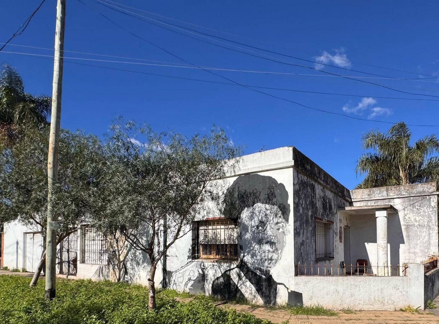 Foto de Casa 3 amb en venta a reciclar en Ituzaingó., imagen 2