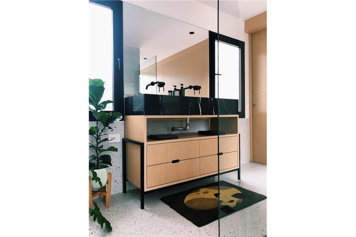 Foto de PH EN VENTA reciclado con cochera villa pueyrredon, imagen 5