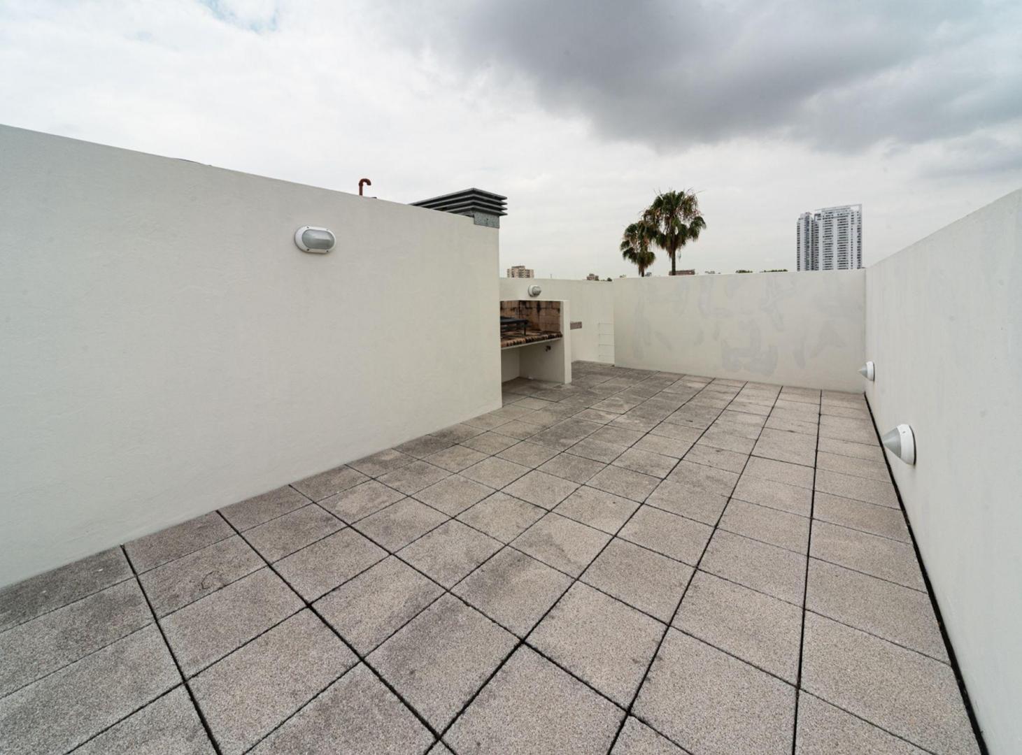 Foto de Departamento 2 amb c/terraza en Venta en caballito, imagen 3