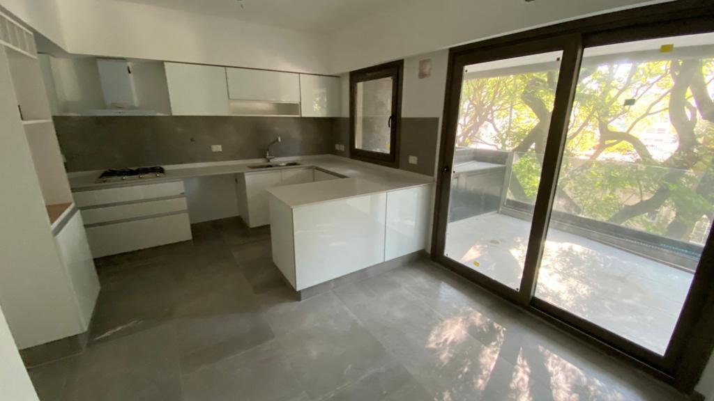 Pisos Exclusivos 150 m² con Cochera Sobre P. Goyena 1400 P 1