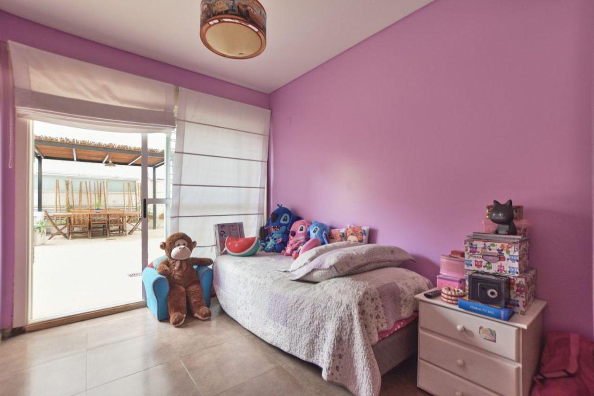 Foto de PISO DE 4 AMBIENTES, CON COCHERA Y PATIO CON PARRILLA., imagen 4