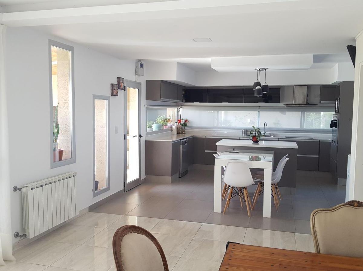 Foto de Casa en venta CASUARINAS PREMIUN CANNING, imagen 4