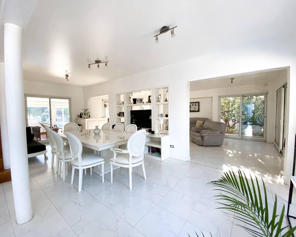 Casa en venta en country Venado 2 Canning