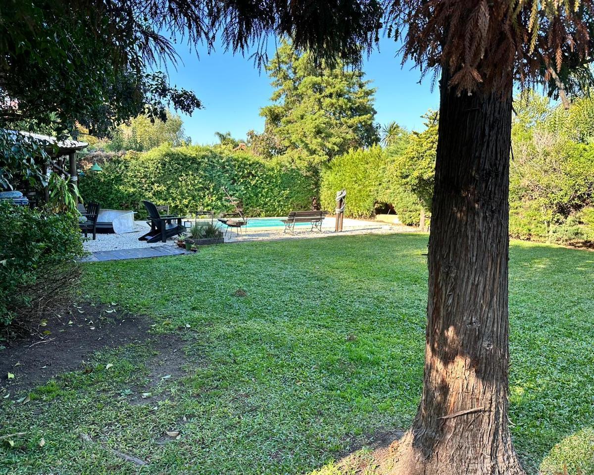 Casa en venta Campos de Echeverria Canning