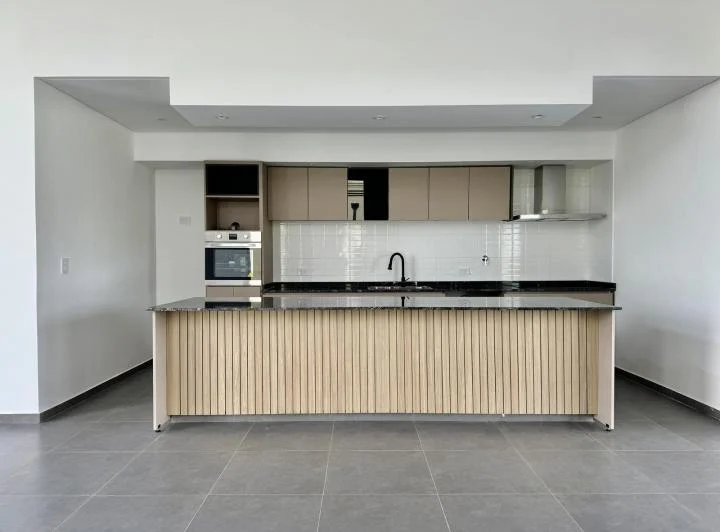 Casa en venta y alquiler barrio San Felipe Canning 3