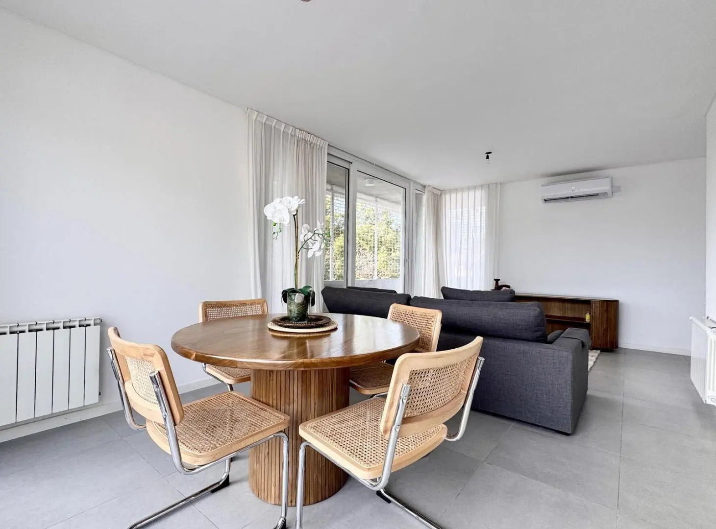 Departamento en  Venta  4 amb. c/ terraza Ezeiza 5
