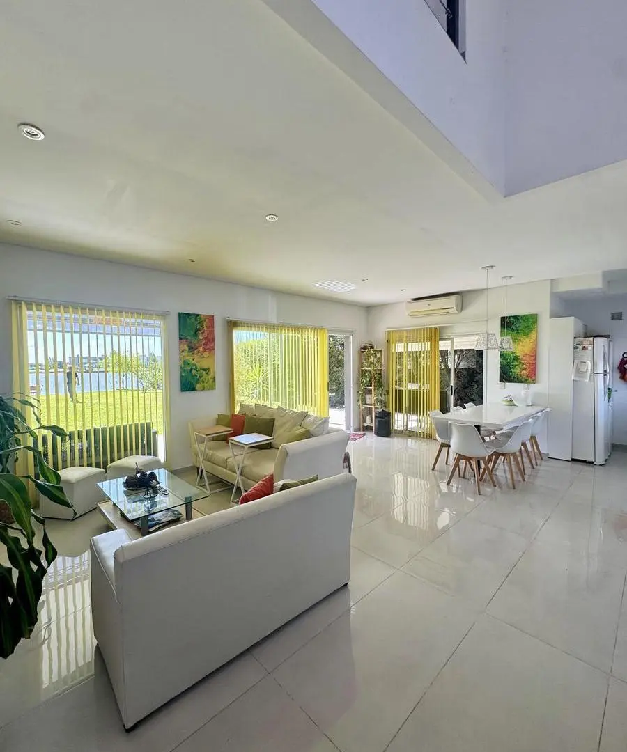 Casa en alquiler en Horizontes al Sur Canning 2
