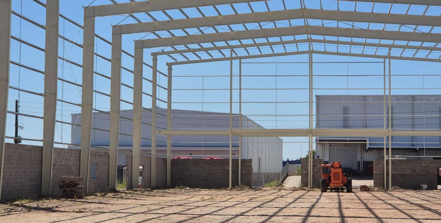 Foto de Nave en venta y alquiler en Polo Industrial Ezeiza, imagen 1