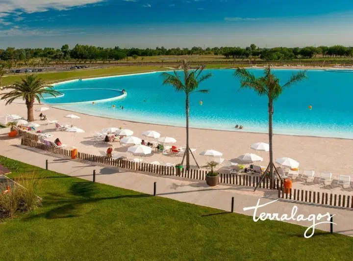 Lote a la laguna en Terralagos Canning 3