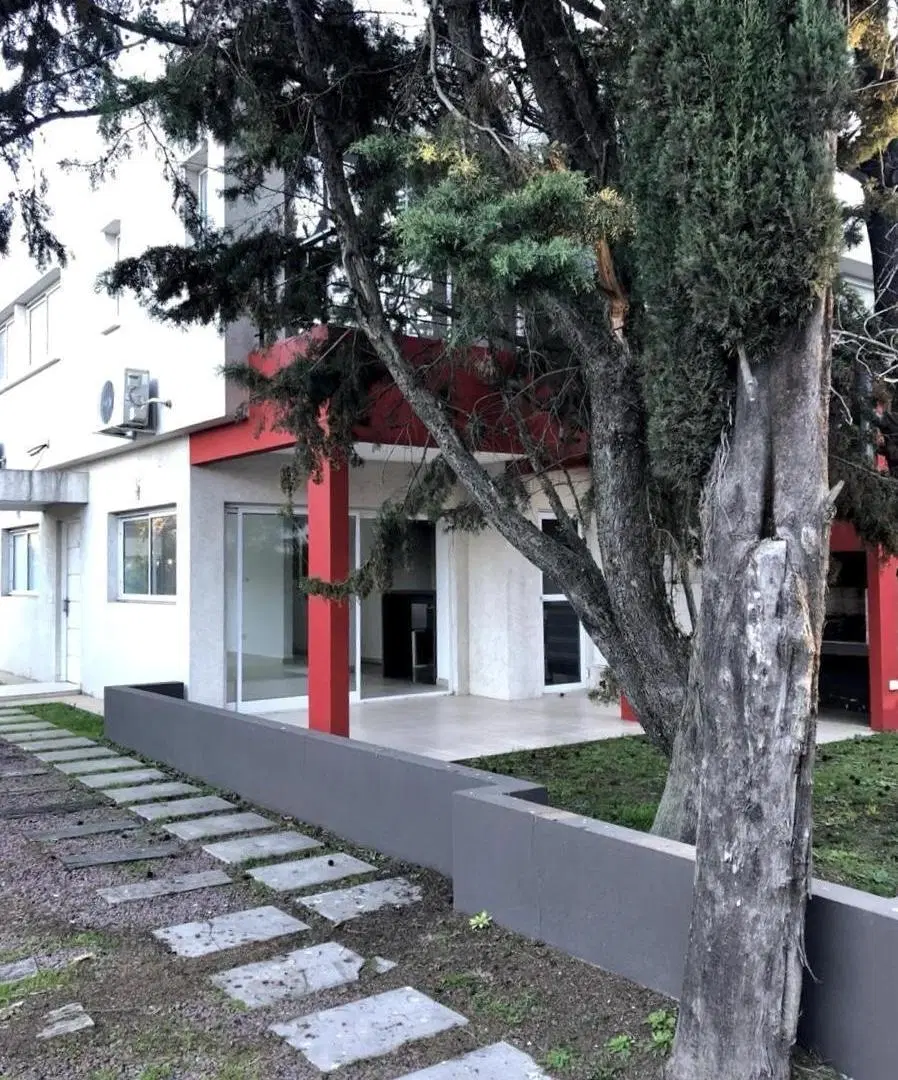 Departamento duplex 4 ambientes en alquiler en Canning 2