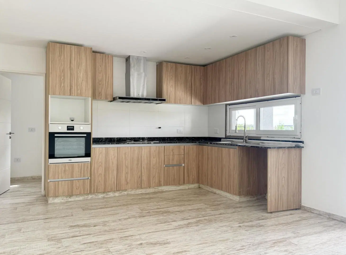 Casa en venta Barrio San Simon Canning 2