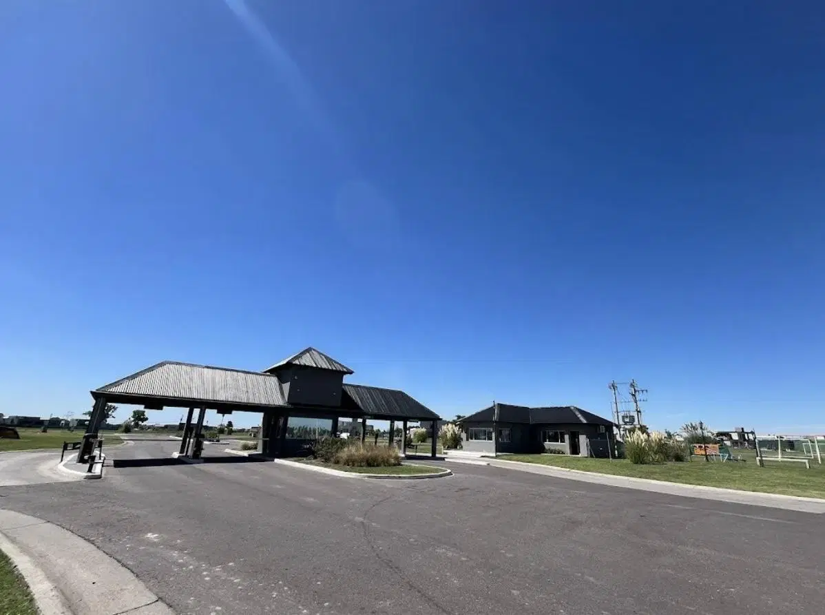 Lote en venta en el barrio San Simon Canning 2