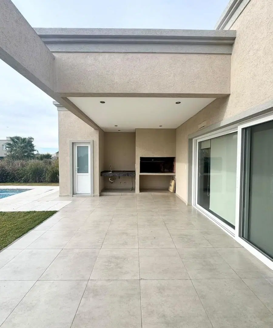 Casa a la venta en el Barrio Santa ines, Canning 2